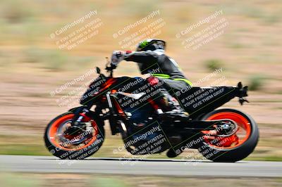 media/Apr-13-2025-TrackXperience (Sun) [[fb1ef998a6]]/Level 2 (Intermediate)/Turn 2 (Session 5)/